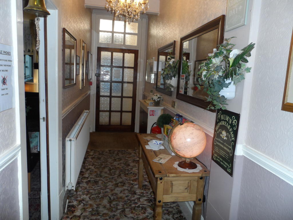 Fairhaven Hotel - 46 Palatine Road Blackpool Luaran gambar
