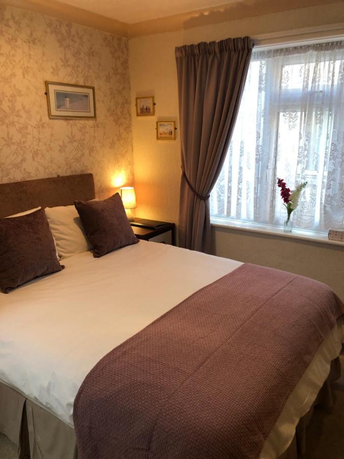 Fairhaven Hotel - 46 Palatine Road Blackpool Luaran gambar